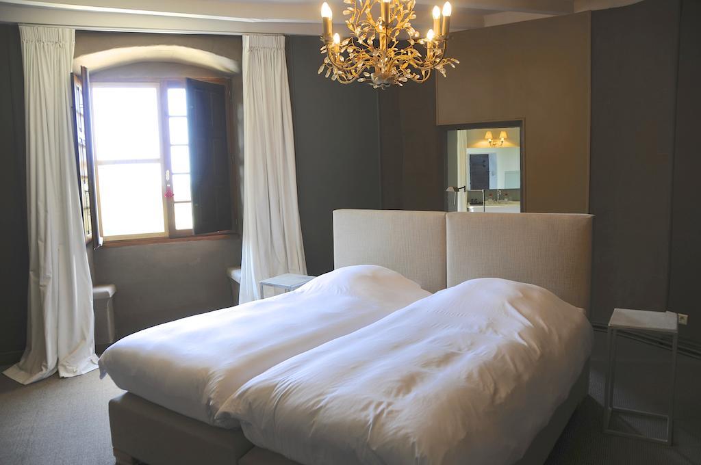 Chateau De Lerse Bed and Breakfast Perignac  Δωμάτιο φωτογραφία