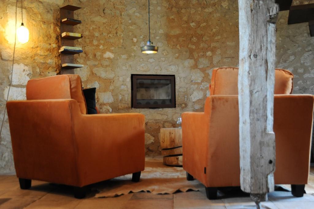 Chateau De Lerse Bed and Breakfast Perignac  Δωμάτιο φωτογραφία