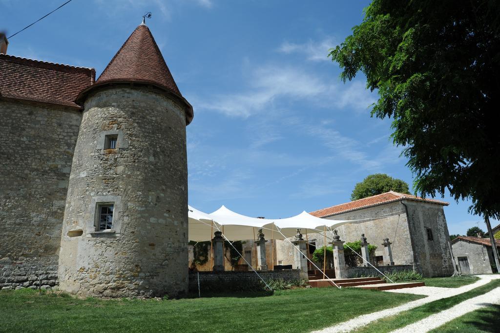 Chateau De Lerse Bed and Breakfast Perignac  Εξωτερικό φωτογραφία